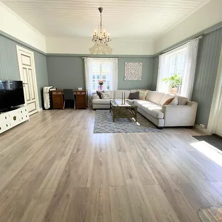 - Full House With Two Bedrooms, Patio, Garden And Location Βίλα