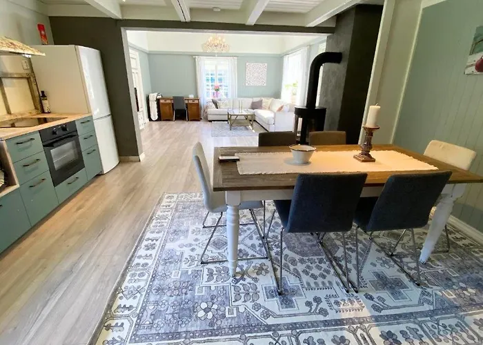 Villa - Full House With Two Bedrooms, Patio, Garden And Location Dalen