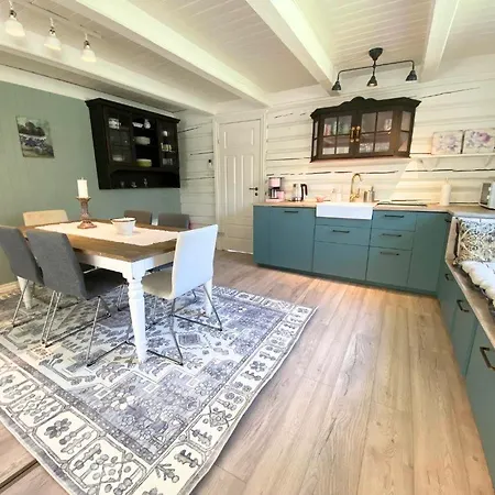 - Full House With Two Bedrooms, Patio, Garden And Location Dalen